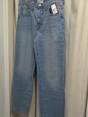 Universal Thread Light Blue Straight-Leg Jeans